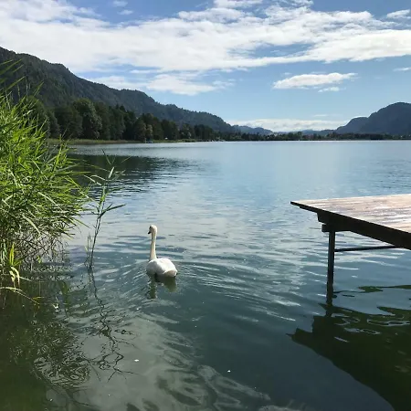 Stiegl Apartmanhotel Steindorf am Ossiacher See
